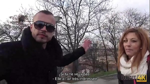 HUNT4K. A la pelirroja le gusta dar sexo por dinero frente a su novio