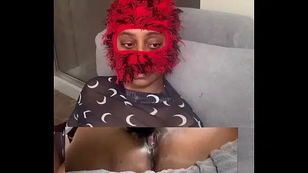 Ebony NO MOANING CHALLENGE (NMC)!!! eating wet pussy and squirting
