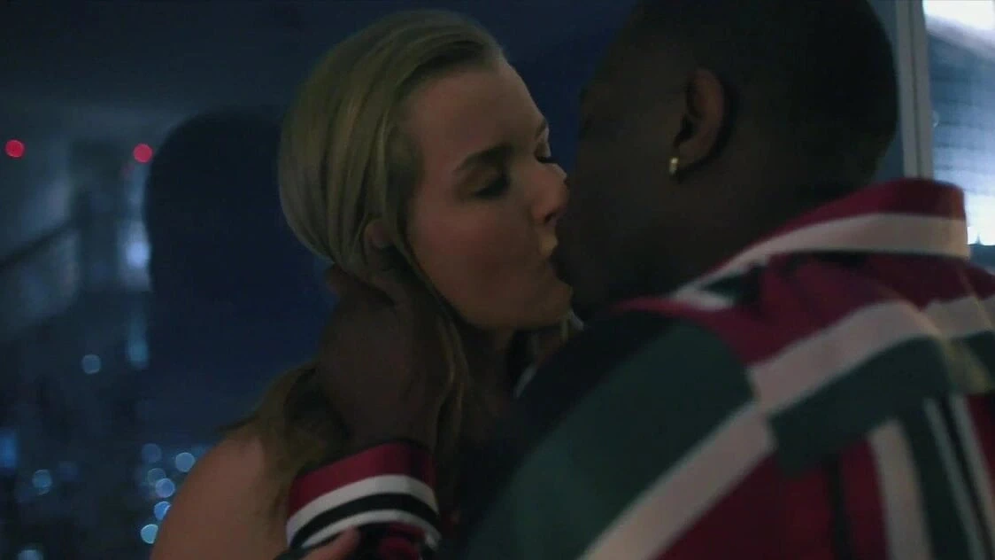 BLACKED -RAW Curvy Beauty Hooks Up With BBC After Party