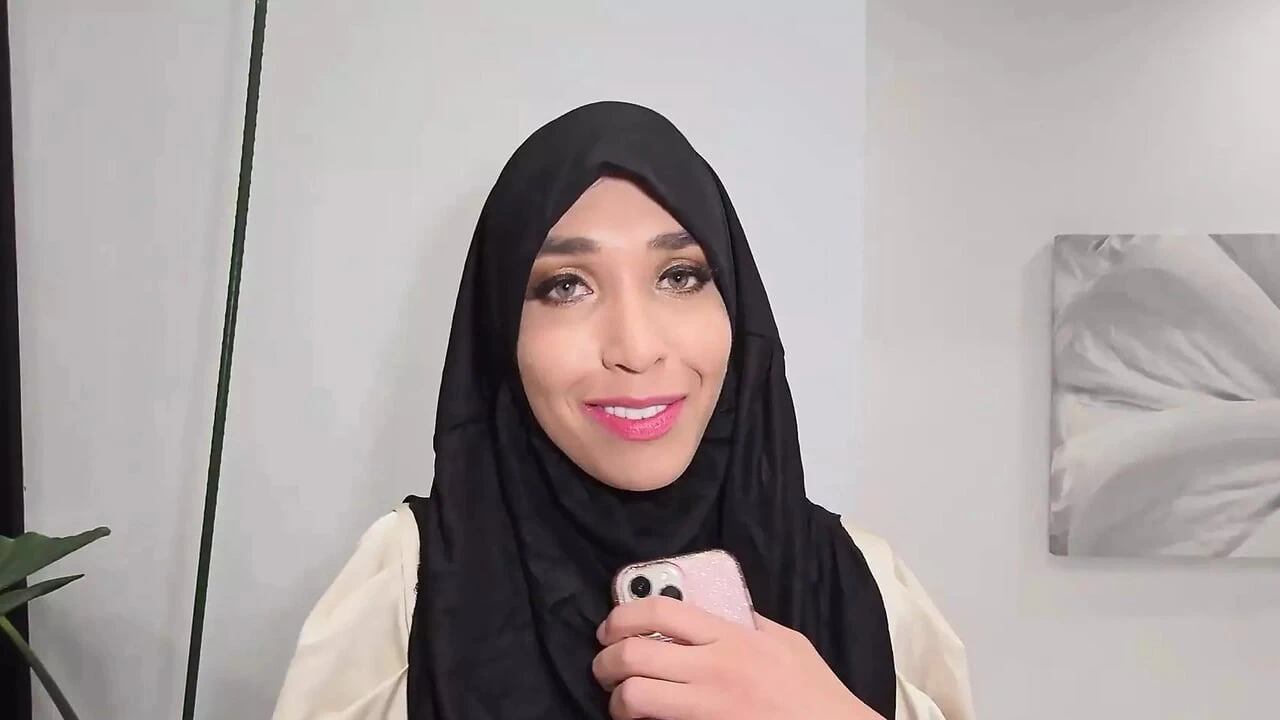 Cumming To Briana’s Rescue – A Hijab Fantasy
