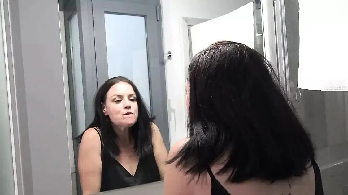 Desperate mommy tries fulfilling her INTERRACIAL FANTASY at PepePorn!