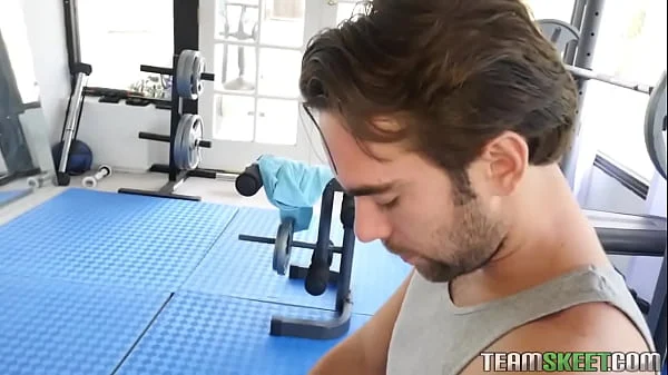 Fit Teen (Cece Capella) Fucks Her Personal Trainer in The Gym