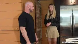 Johnny Sins – Horny Blonde Model Fucks to Pay the Rent!