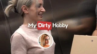 MyDirtyHobby – Hardcore fuck and a huge cumshot from the courier