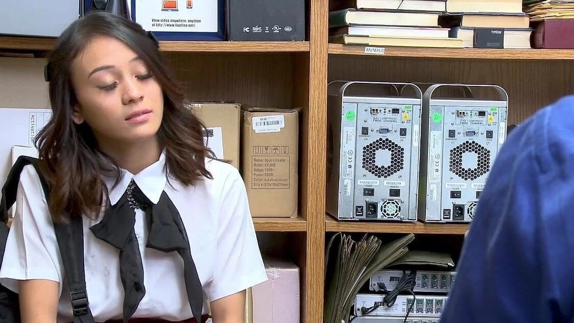 ShopLyfter – Fucking A Hot Asian Teen Thief
