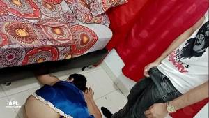 RICA FOLLADA CON LA PUTA DE MI EMPLEADA.