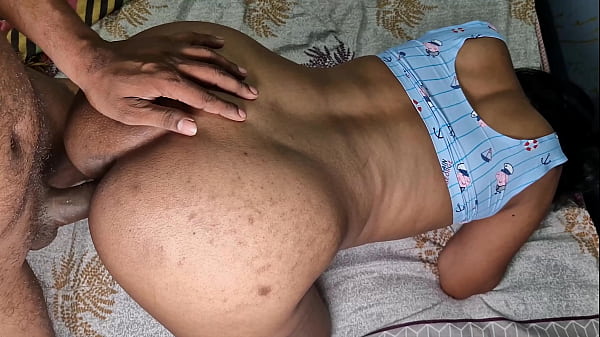 Desi Haryanvi Bhabhi was fucked hard in the morning after giving her a taste