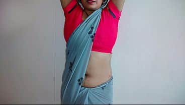 पुराने बॉयफ्रेंड ने प्रिया से ससुराल में जाकर मजा किया, उसकी सास xnxx के सामने