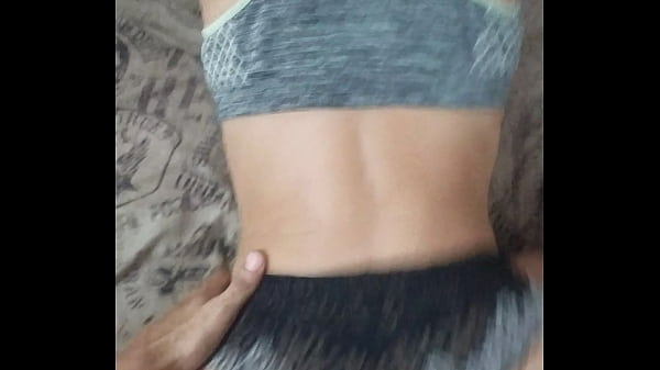 sexo amateur al estilo perrito con rica hermanastra caliente de 18 años – videos caseros entre hermanastros pervertidos