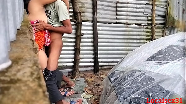 Xxx Bengali wife fuckDesi indian local village wife fuck by husband sex outdoor