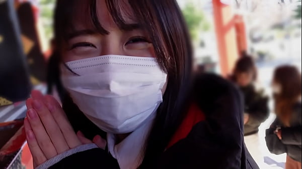 【素人ハメ撮り】学校サボって好きピに会いにきちゃう超絶キュートな女子●生無邪気な笑顔に甘え上手…まさにキュンです