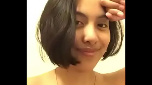 Teen girl Nude Bath video