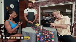 www.brazzers.xxx/gift – copy and watch full Kira Noir video